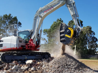 BF60.1 Takeuchi TB2150 Australia demolition material 2 .640x640