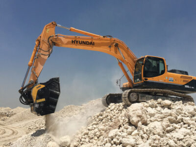 BF90.3_Hyundai_Quarry_Limestone_Barhein-3_640x640