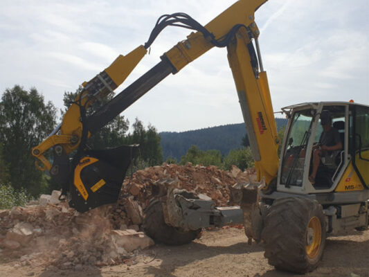 MB-L140 S2 MB Crusher