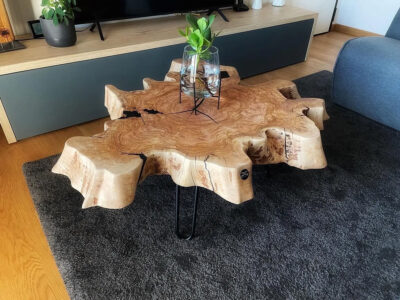 Tavolino-rustico-da-salotto-in-legno-massello-di-olivo