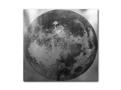 ok-moon-3bn-su-tavola_DSCF1885-lastra-ossidata-fondo-bianco_rid